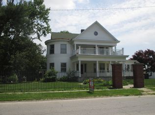 402 S Cross St, Robinson, IL 62454