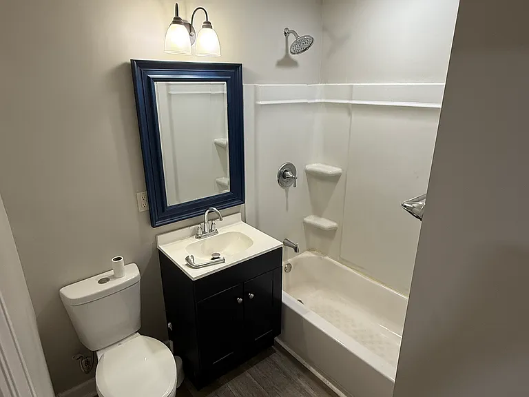 1507 Wyman St NE — Photo 5