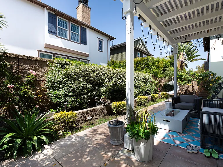 4671 Wellfleet Dr — Photo 15