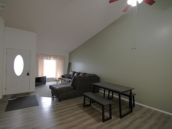 2nd image of 4834 49th Ave