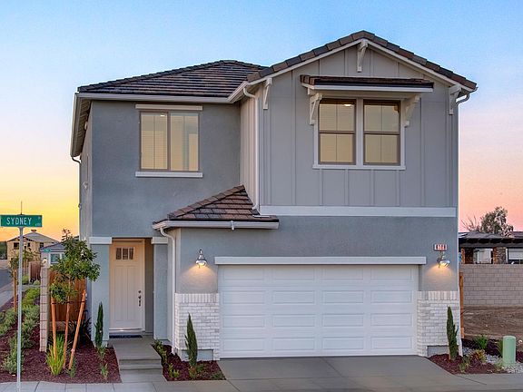 Modern Farmhouse Exterior