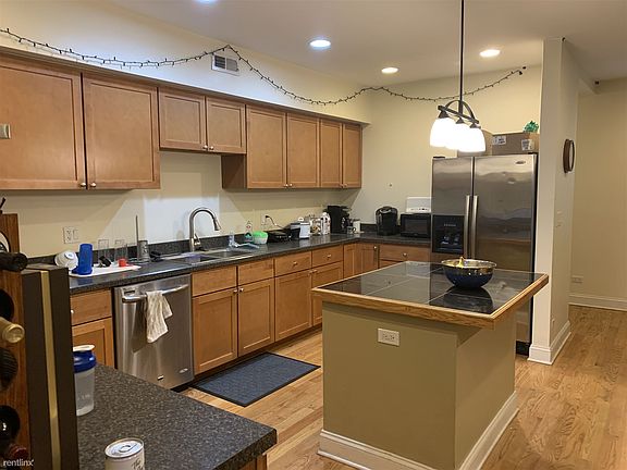 2nd image of 2141 N Bissell St