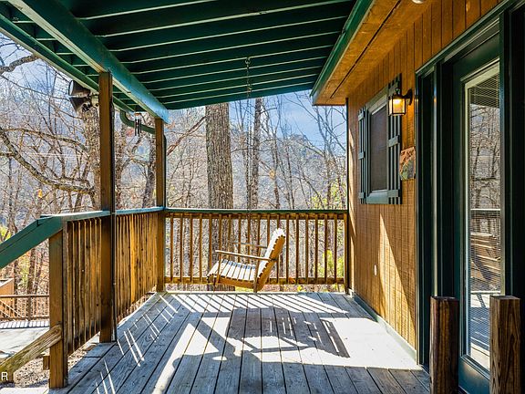 5th image of 2114 Rabbit Point Way