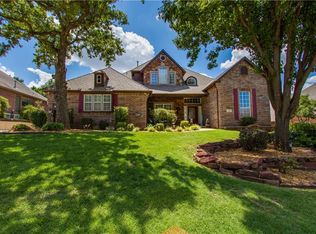 733 Fox Tail Dr, Edmond, OK 73034