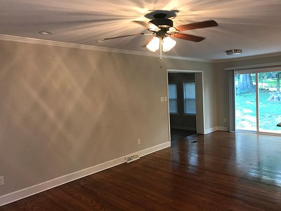 Generously sized living and dining area