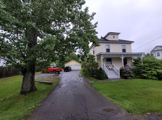 43 Western Ave, Hampden, ME 04444