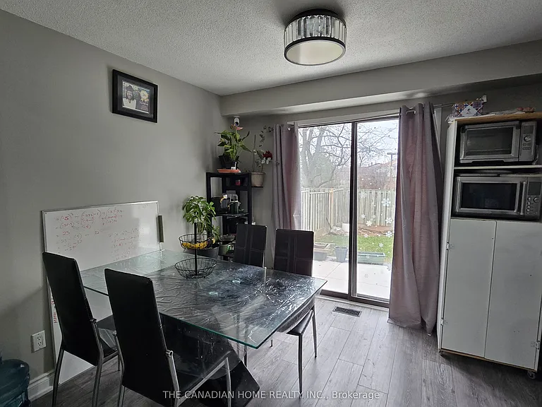12 Norma Cres — Photo 12
