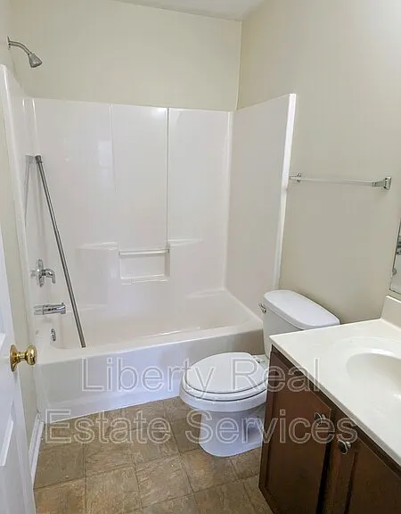 409 Valdez Ct — Photo 7