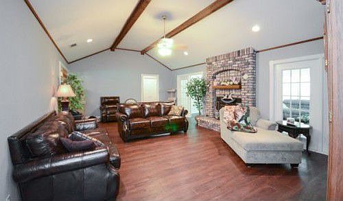 4th image of 5751 Sumner Ln