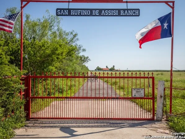 3891 County Road 321, San Diego, TX 78384