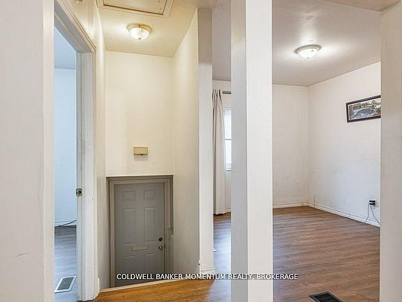 5th image of 44 Rykert St