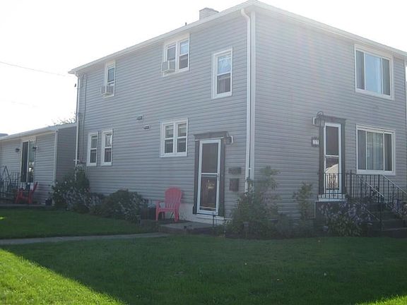 2nd image of 117 Gates St