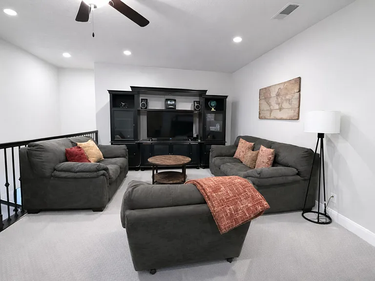 E Coral Ridge Dr — Photo 10
