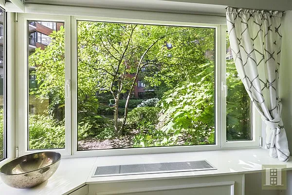 Sold by Halstead Real Estate | media 5