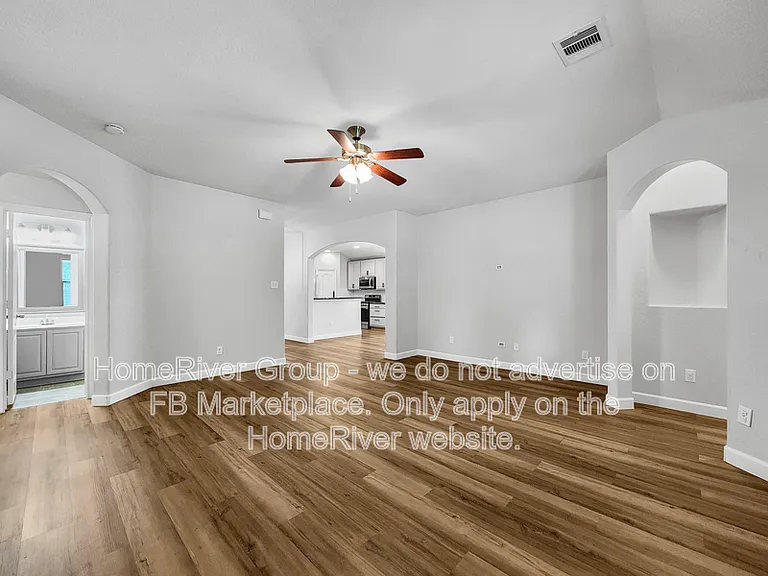 922 Fife Dr — Photo 5