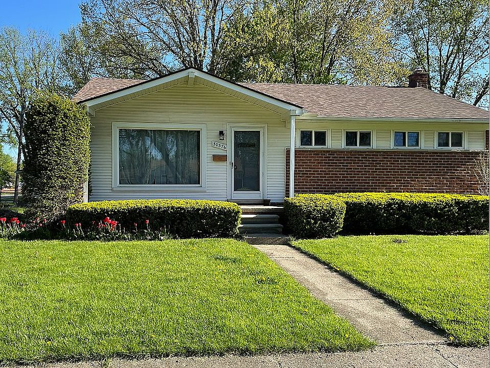 1st image of 30376 W Chicago St