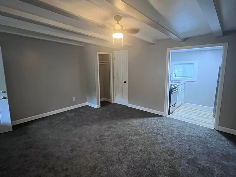 610 Commonwealth Ave — Photo 4