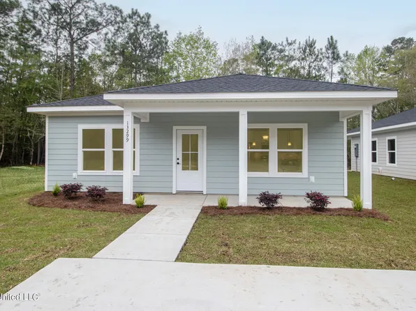 13299 Dee Ave, Gulfport, MS 39503