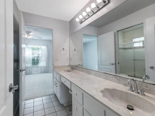 33516 Overton Dr, Leesburg, FL 34788
