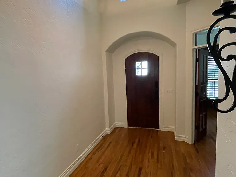 11818 S Oswego Ave — Photo 18