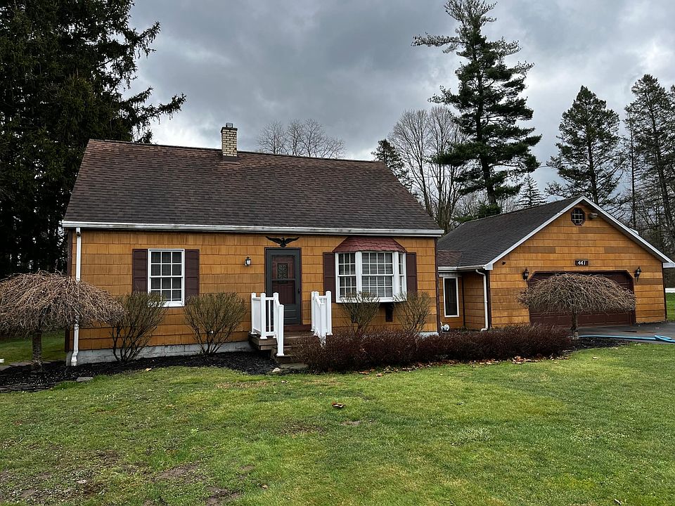 1st image of 441 N Davis Rd