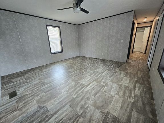 5th image of 129 112th Sq NE #170