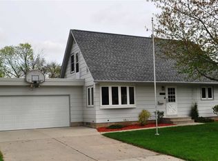 1747 Patton Ave, Waterloo, IA 50702