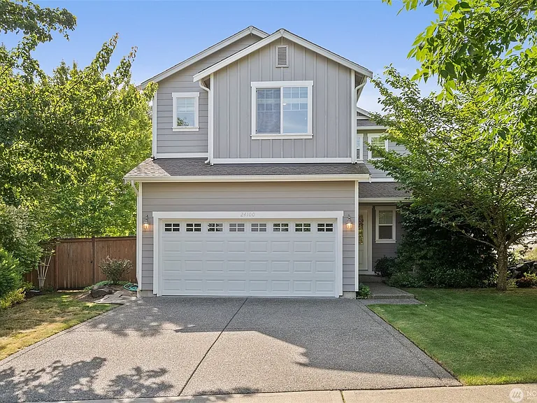 184th Ave SE — Photo 1