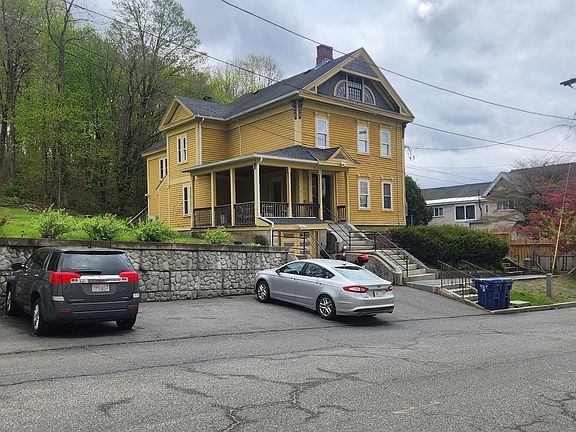 2nd image of 54 Bacon St