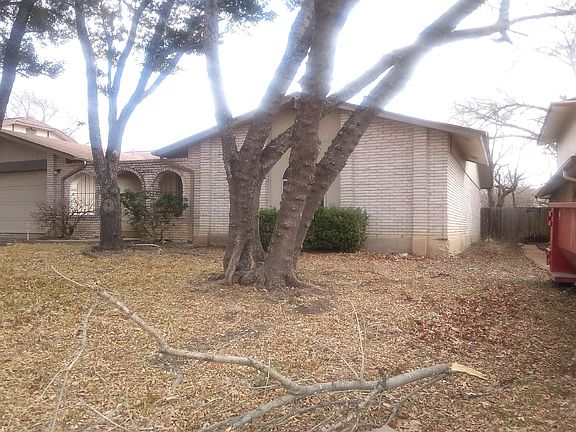 2nd image of 12114 Autumn Vista St