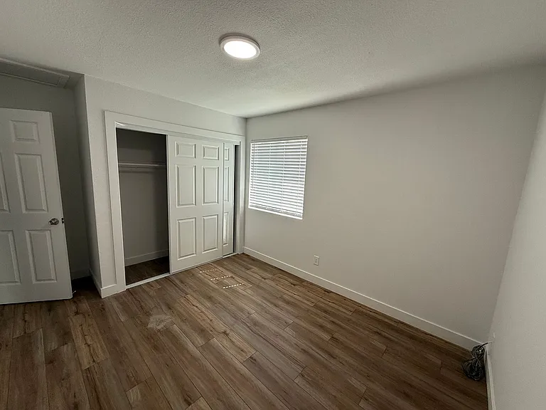 801-805 Monarch Cir — Photo 6