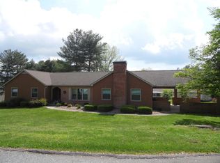 212 Wheeler Ln, La Follette, TN 37766