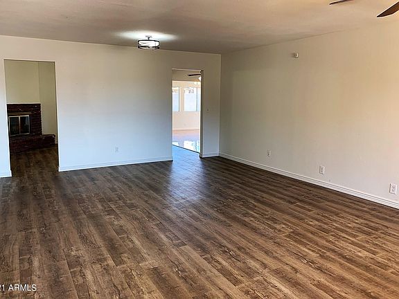 3rd image of 3608 W Danbury Dr