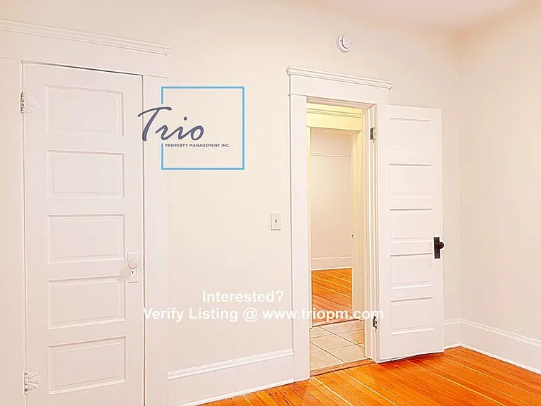 1044 W 8th Ave — Photo 9