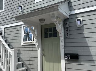 295 W Main St #295, Niantic, CT 06357