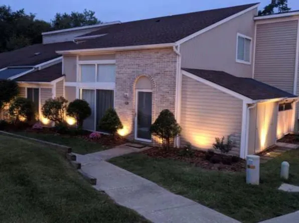 1666 Woodlands Run, Hagerstown, MD 21742