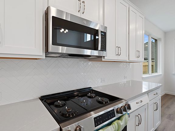 Sample product photo. Actual exterior and interior selections may vary by homesite. Photo may be vir