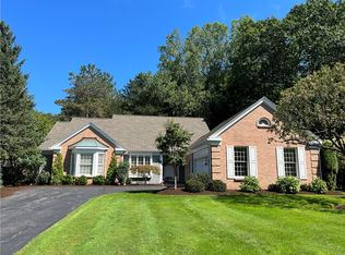 29 Woodbury Pl #PVT, Rochester, NY 14618