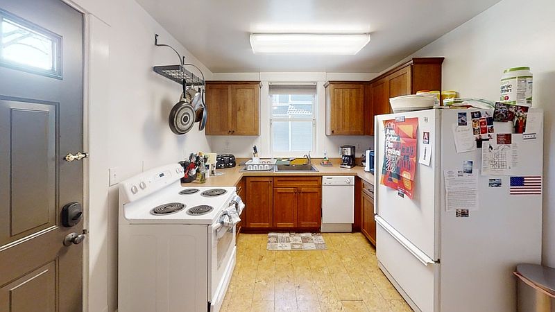 1st image of 402 S 5th Ave APT 1