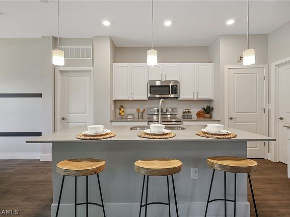 5th image of 1626 NE 33rd Terrace Cpe