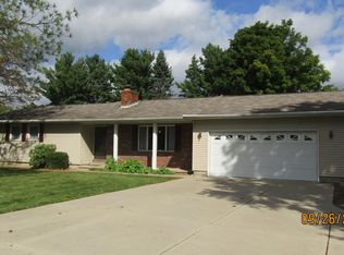 26191 V Dr N, Springport, MI 49284