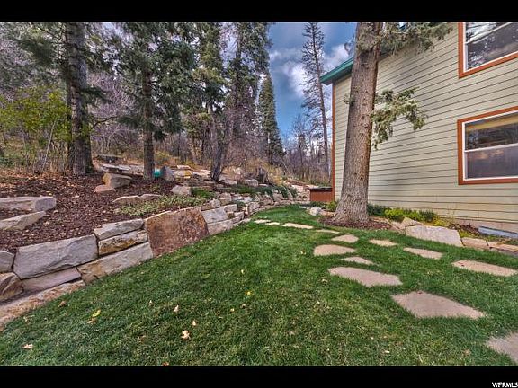 4th image of 610 Parkview Dr