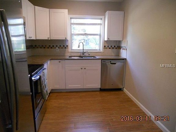 4th image of 1131 39th St