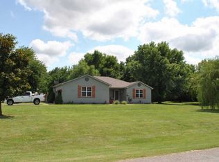 17072 Isabel Ln, Carthage, MO 64836