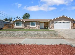 9526 Saint Andrews Dr, Santee, CA 92071