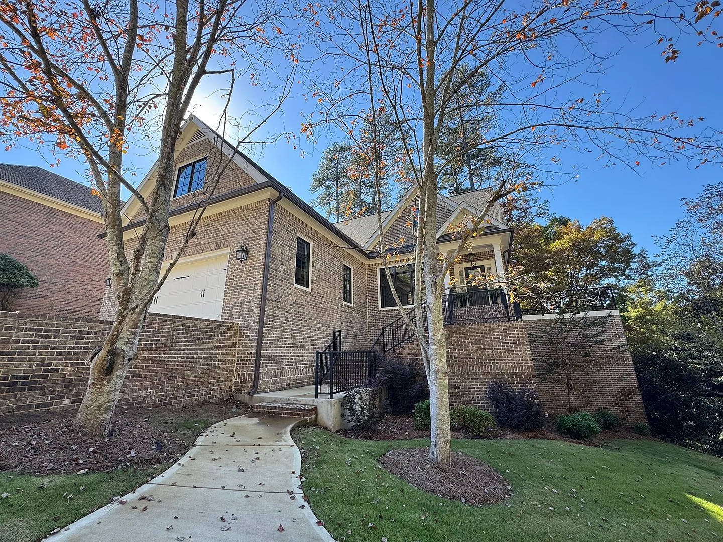 101 Vinings Dr SE photo 1