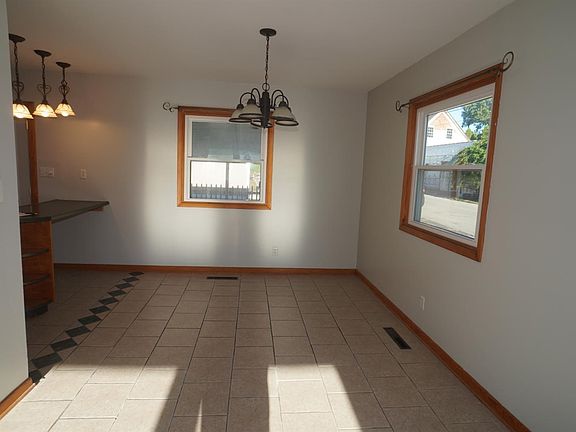 5th image of 315 N Main St Lot 315