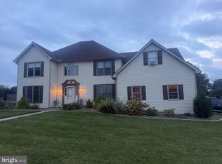 3550 Wyngate Rd, Dover, PA 17315