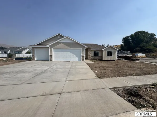 355 Skyline Peak Loop, Inkom, ID 83245