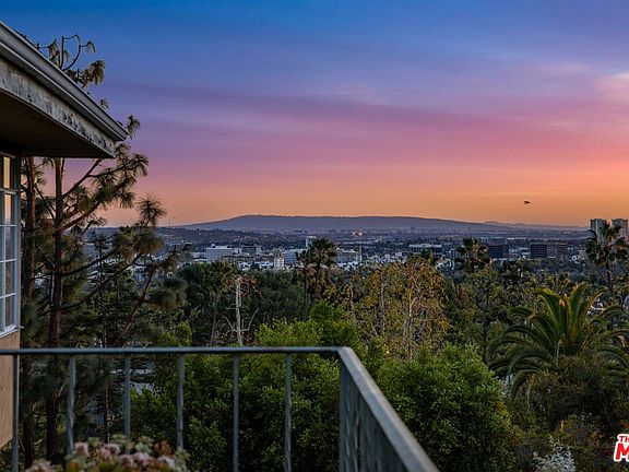 3rd image of 1114 Schuyler Rd